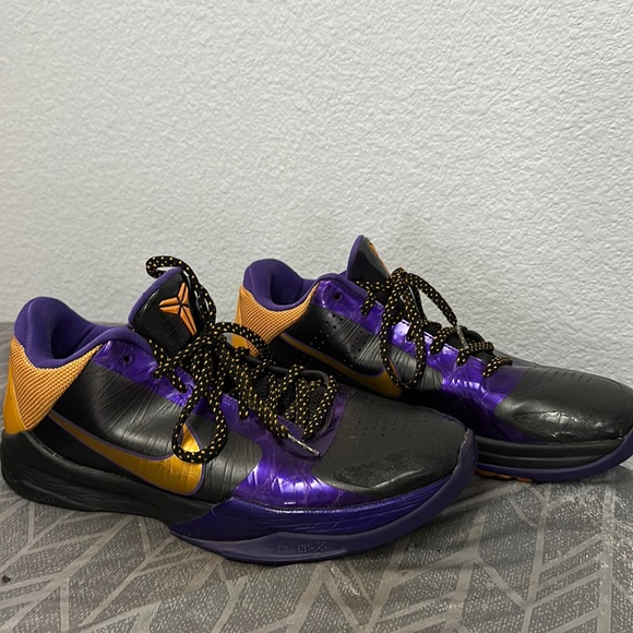 Kobe 5 Lakers limited edition Nikes